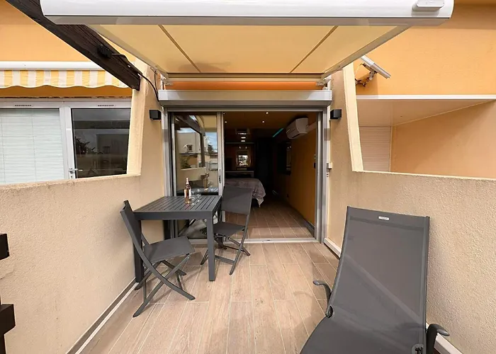 Village Naturiste Panther * Agde