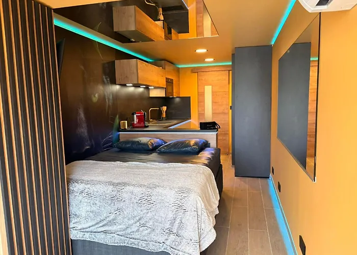 Apartment Village Naturiste Panther